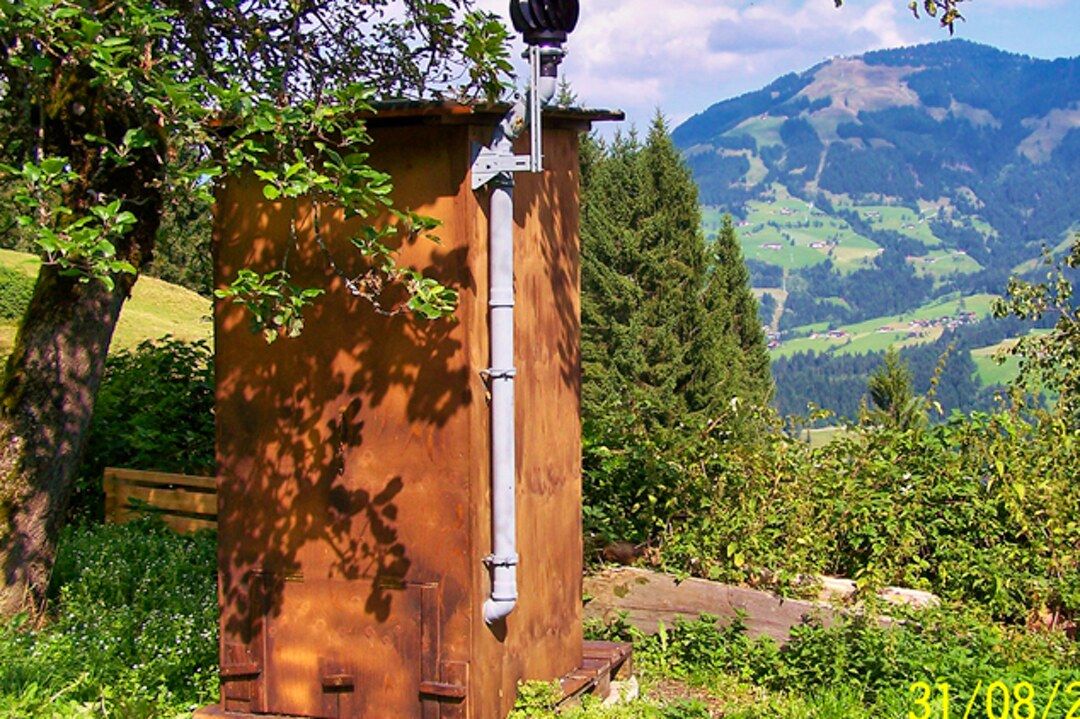 Die Almhütte der Ortsgruppe Wasserburg im Tirol ist ein Haus mit fantastischer Aussicht.